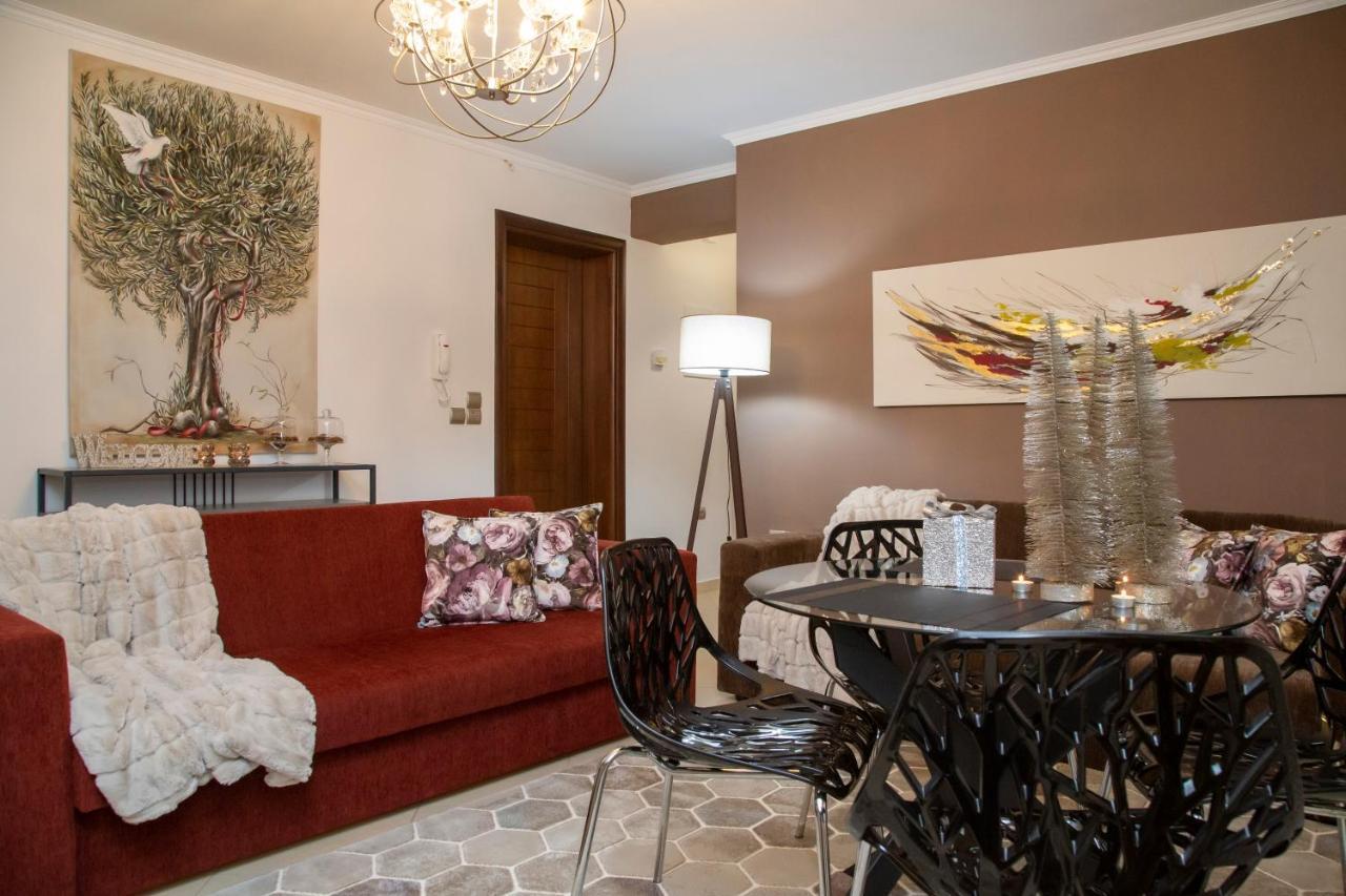 Meteora Olio Hills Apartment กาลัมปากา ภายนอก รูปภาพ